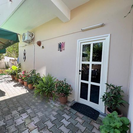 Villa Green Влёра Экстерьер фото